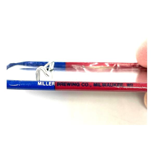 Vintage 90's NFL Washington Redskins Miller Lite Beer Pin - Picture 7 of 9